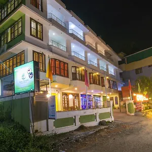 Surya Beach Ковалам